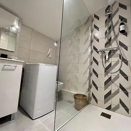 Apartment F2 *la Treille* Centre Historique Fd 3p *